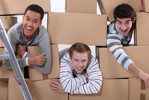Reliable man and van Queensbury support for a smooth relocation
