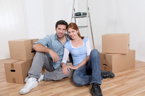Local packing and unpacking team helping residents settle into Queensbury